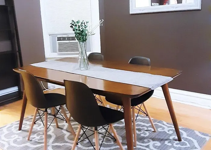 The Roscoe Village Apartamento